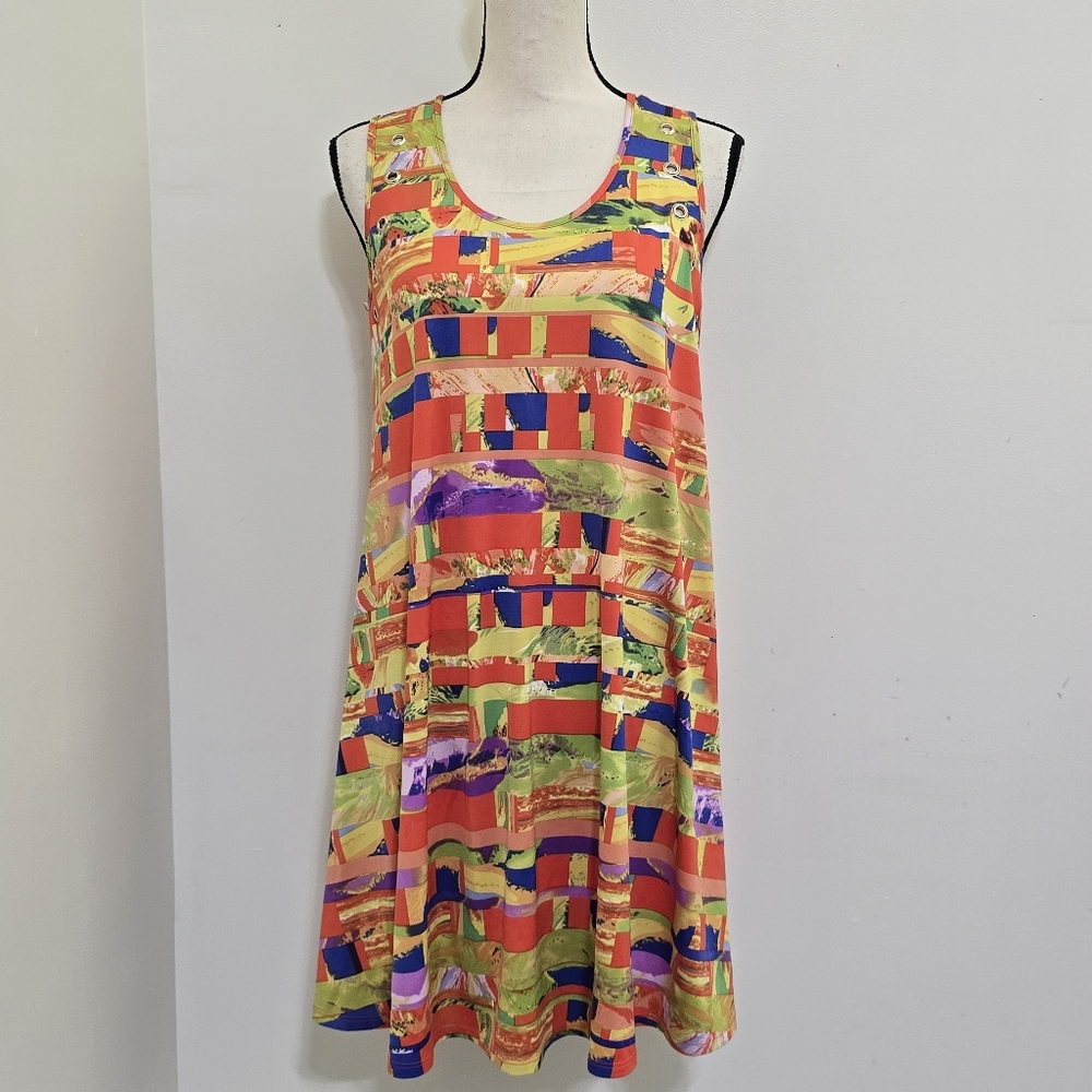 NEW DIRECTIONS size Medium Sleeveless Colorful Geometric Grommet Shift Dress